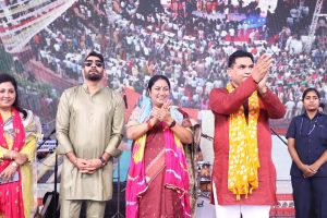 Experience Teej Festival 2025 at Dilli Haat Pitampura, Delhi—celebrating tradition, devotion, and feminine grace with music, culture, and joy.