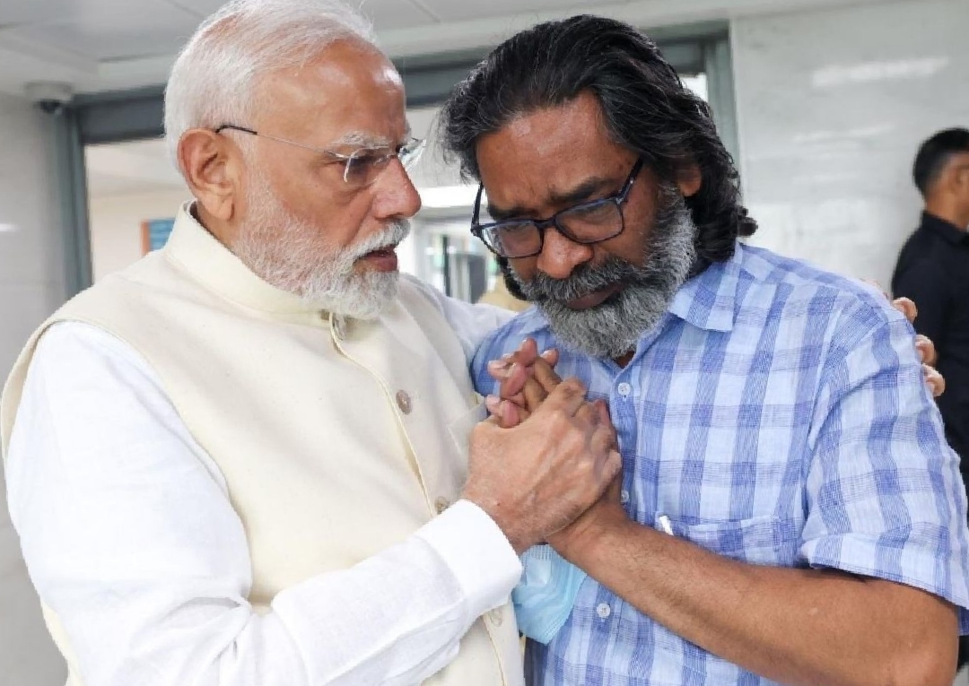 PM Modi visits Sir Ganga Ram Hospital to pay tribute to former Jharkhand CM Shibu Soren. Emotional moment with Hemant Soren. Read more.