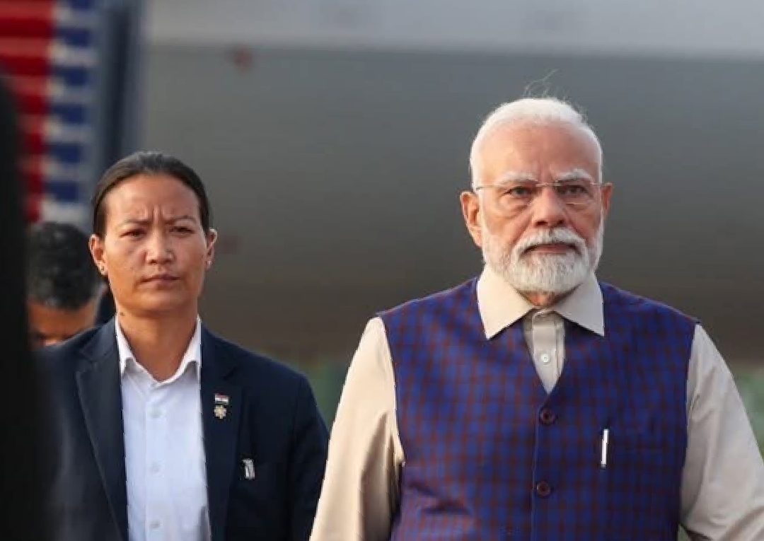 আদাসো কাপেসা, মণিপুরের সাহসী কন্যা, যিনি এসপিজি-তে যোগ দিয়ে প্রধানমন্ত্রীর বিদেশ সফরের অংশ হলেন। জানুন তাঁর যাত্রাপথ, সংগ্রাম ও সাফল্যের গল্প।