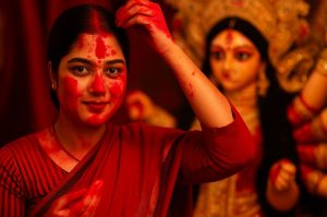 দুর্গাপুজোর সমাপ্তিতে শুভ বিজয়া দশমী ২০২৫ বাঙালির জীবনে নিয়ে এল আবেগ, মিলন আর নতুন সূচনার বার্তা। বিসর্জনের আবেগ, সিঁদুরখেলা, মিষ্টিমুখ আর শুভেচ্ছা বিনিময়ে মাতোয়ারা হল গোটা বাংলা। Shubho Bijoya Dashami 2025 marks the end of Durga Puja with emotions, togetherness, sindoor khela, sweets, and the hope of new beginnings across Bengal and beyond.