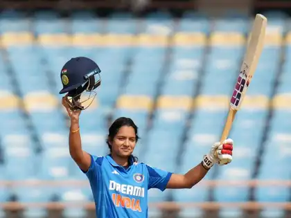 ভারতের প্রতিকা রাওয়াল (Pratika Rawal) বিশ্বকাপে প্রথম শতরান করে তুললেন দলকে সেমিফাইনালে। জানুন তাঁর সাফল্যের রহস্য, বাবার আবেগ ও দলের প্রতিক্রিয়া।