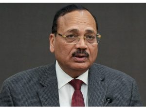 দিল্লিতে ভয়াবহ বায়ুদূষণের জেরে আইনজীবীদের ভার্চুয়াল শুনানির পরামর্শ দিলেন প্রধান বিচারপতি সূর্য কান্ত। AQI পৌঁছেছে ৪৬১-এ।