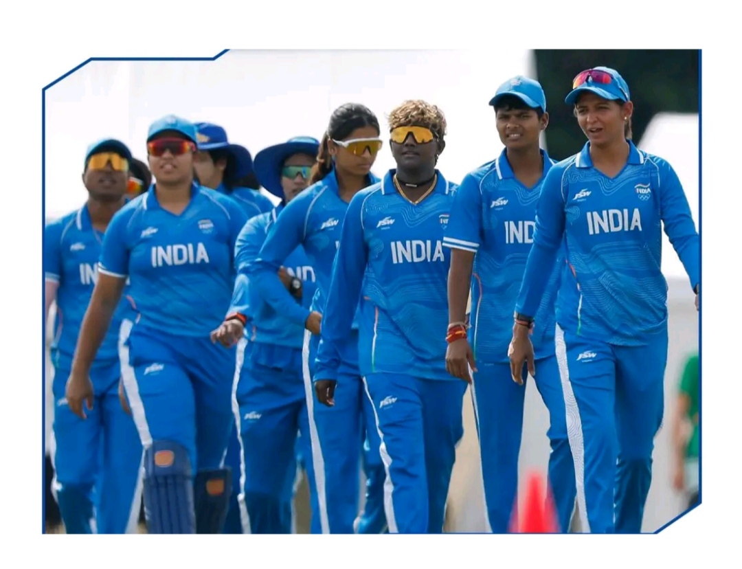 এশিয়ান গেমসে (Asian Games) পদক জয়ের আরও এক ধাপ কাছে পৌঁছে গেল ভারতীয় মহিলা ক্রিকেট দল। কোয়ার্টার ফাইনালে জাপানকে কার্যত একতরফা ম্যাচে ৮ উইকেটে হারিয়ে সেমিফাইনালের টিকিট নিশ্চিত করলেন হরমনপ্রীত কৌরেরা (Harmanpreet Kaur)।