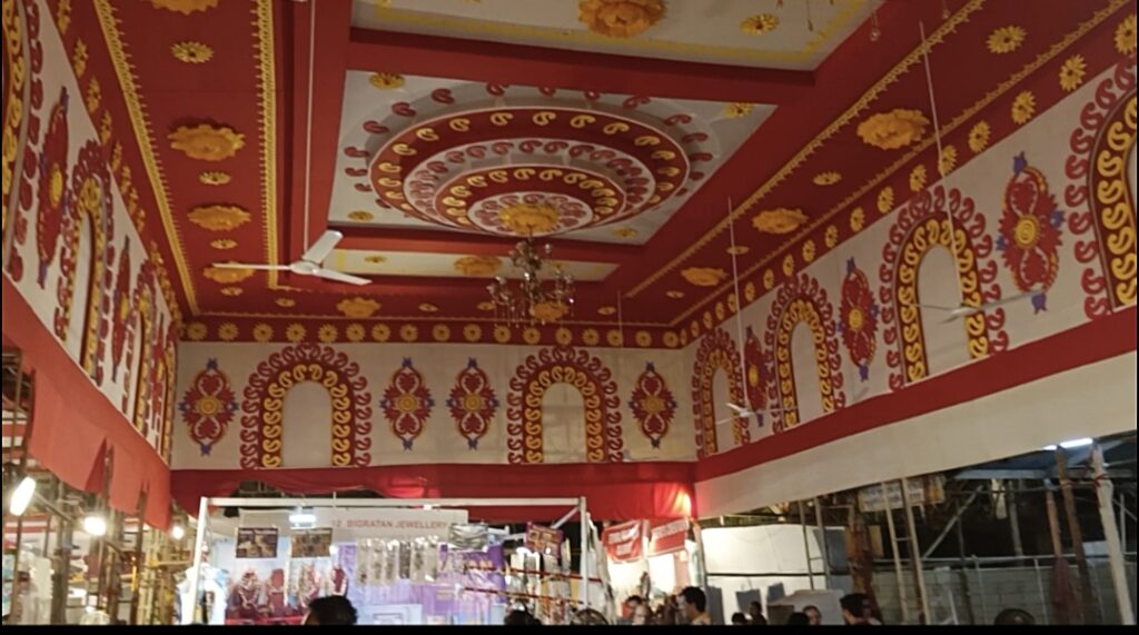 Durga Puja at Chittaranjan Park (CR Park), popularly known as the Mini Bengal of Delhi, as the Bengali-dominated neighbourhood gears up for one of the capital’s biggest festive celebrations. Combining age-old traditions, cultural festivities and community participation, Durga Puja at the Chittaranjan Park Kali Mandir Society