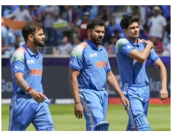 ২০২৭ সালের এক দিনের বিশ্বকাপের (ICC Men’s Cricket World Cup 2027) সূচী প্রকাশ হতেই ভারতীয় ক্রিকেটে শুরু হয়েছে নতুন করে হিসাব-নিকাশ। দক্ষিণ আফ্রিকা, জিম্বাবোয়ে ও নামিবিয়ায় হতে চলা এই এই আয়োজনকে ঘিরে ইতিমধ্যেই প্রস্তুতির আবহ তৈরি হয়েছে। ২ অক্টোবর শুরু হবে বিশ্বকাপের মূল আয়োজন এবং ২১ নভেম্বর জোহানেসবার্গে হবে ফাইনাল। ভারতের প্রথম ম্যাচ ৭ অক্টোবর, কেপ টাউনে গত বিশ্বকাপের চ্যাম্পিয়ন অস্ট্রেলিয়ার বিরুদ্ধে।