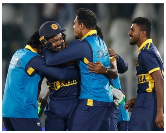 ইংল্যান্ড-শ্রীলঙ্কা এক দিনের ম্যাচে হ্যারি ব্রুকের দ্বিশতরান ও শ্রীলঙ্কার রেকর্ড রান তাড়া
