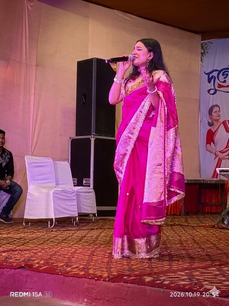 Dakshin Delhi Kalibari has received the Narayani Namastute Global Durga Puja Excellence Award, presented by DNA Media and Entertainment, in recognition of its efforts to promote culture and tradition under the National Excellence | Beyond Bengal category.
